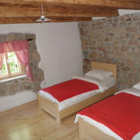 Holiday Home Rizvan City Brusane Εξωτερικό φωτογραφία