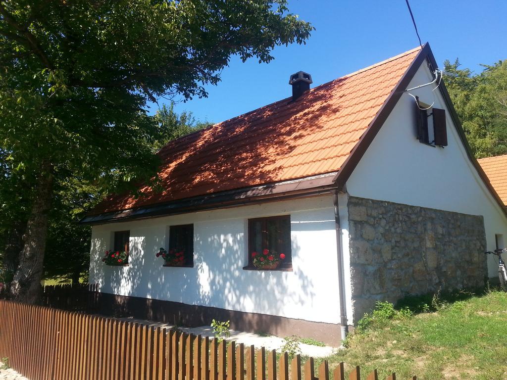 Holiday Home Rizvan City Brusane Εξωτερικό φωτογραφία