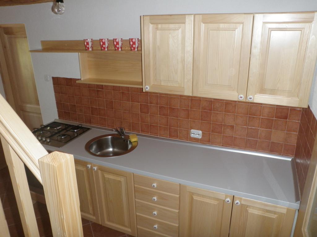 Holiday Home Rizvan City Brusane Εξωτερικό φωτογραφία