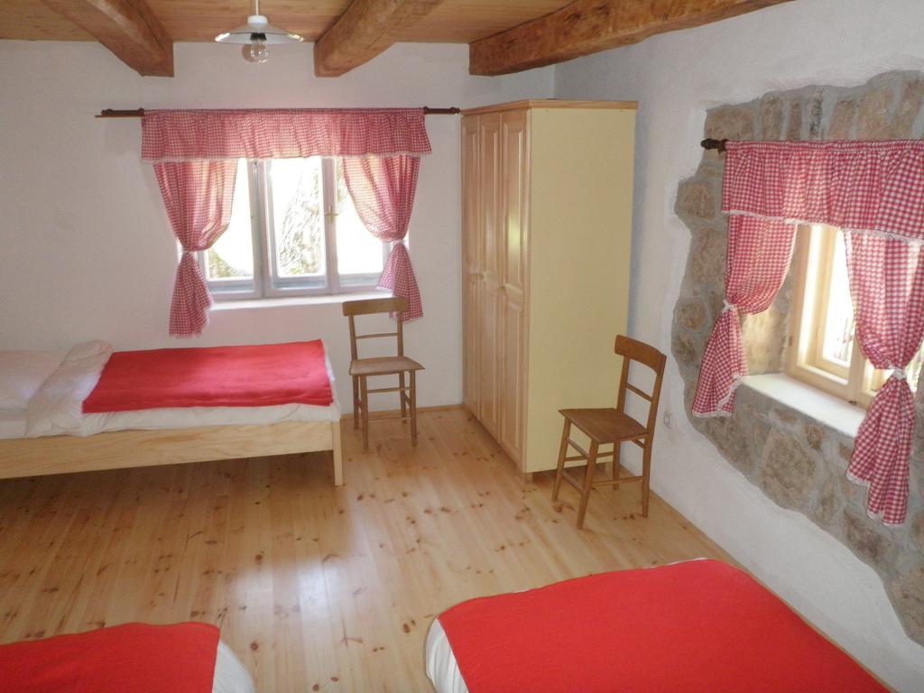 Holiday Home Rizvan City Brusane Εξωτερικό φωτογραφία